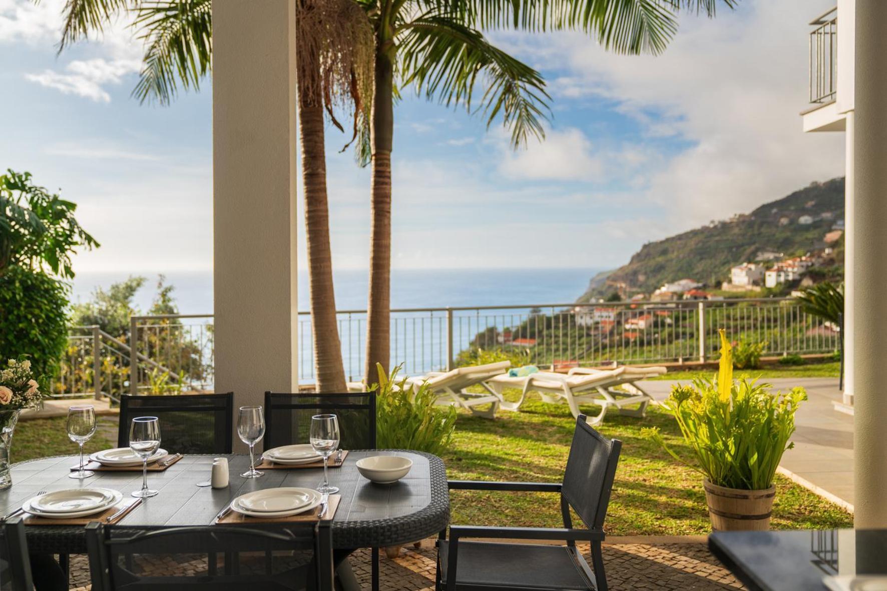 Villa Ourmadeira - Casa Amaro Sol, Tranquil Calheta  Esterno foto